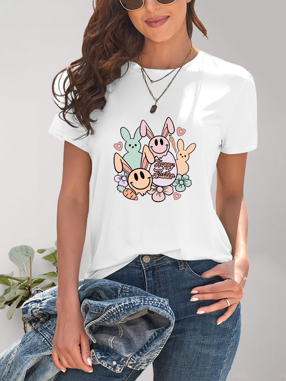 Graphic Round Neck T-Shirt - Casual & Comfortable Tee