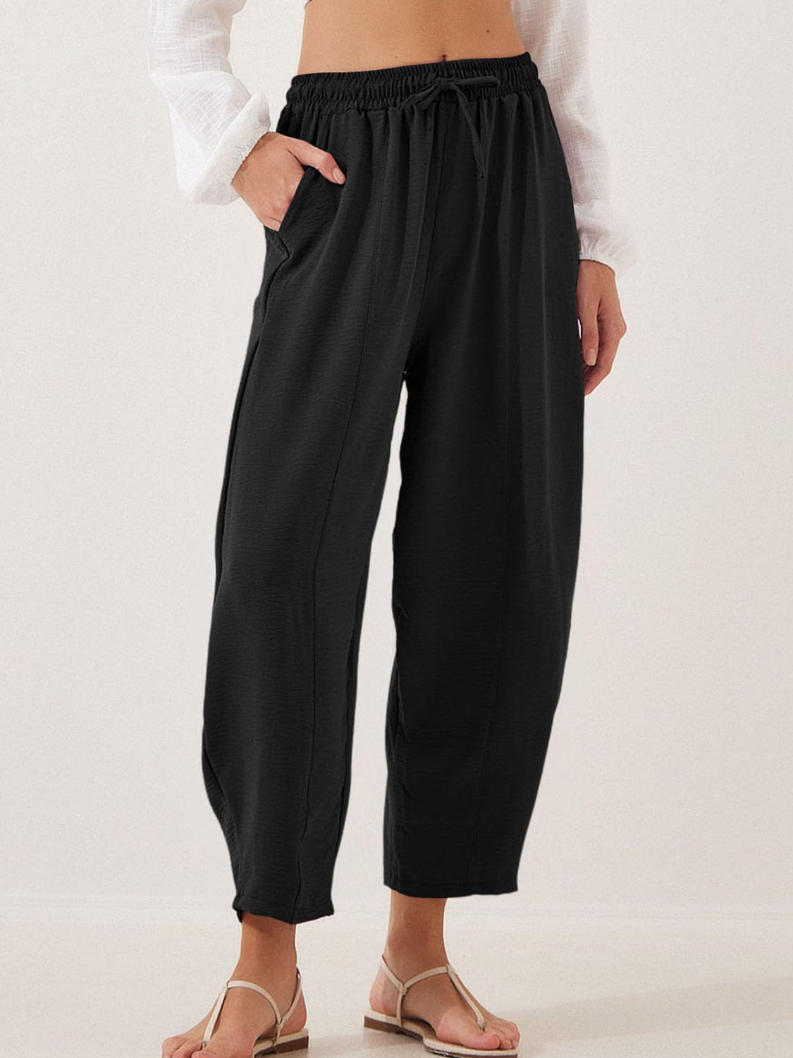 Cropped Joggers with Pockets - Full Size Fit Black