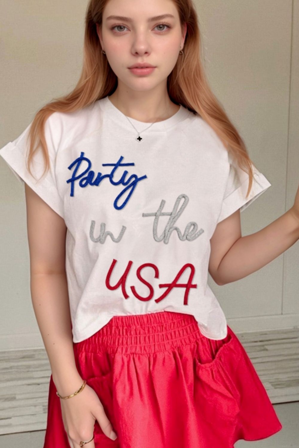 Letter Round Neck T-Shirt - Casual & Comfy