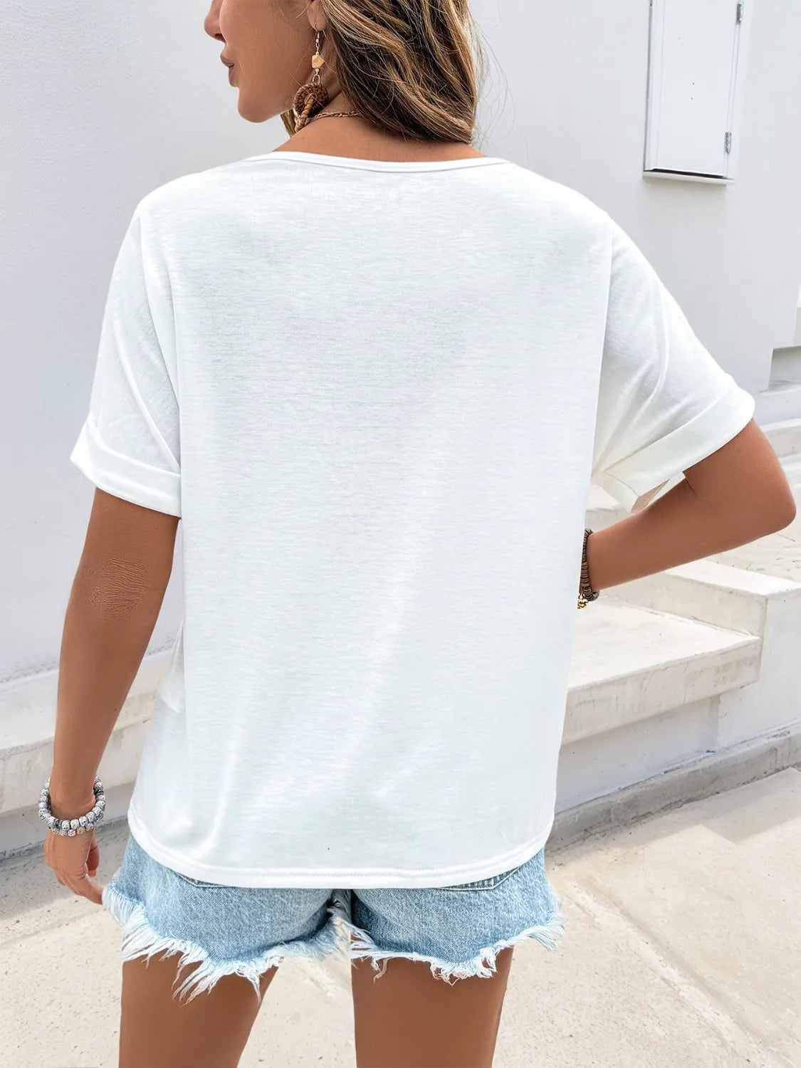 Embroidered Contrast V-Neck Short Sleeve Top - Chic & Versatile