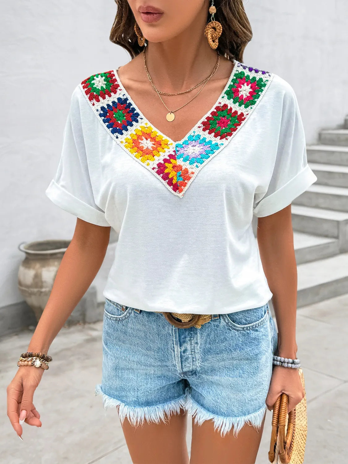 Embroidered Contrast V-Neck Short Sleeve Top - Chic & Versatile