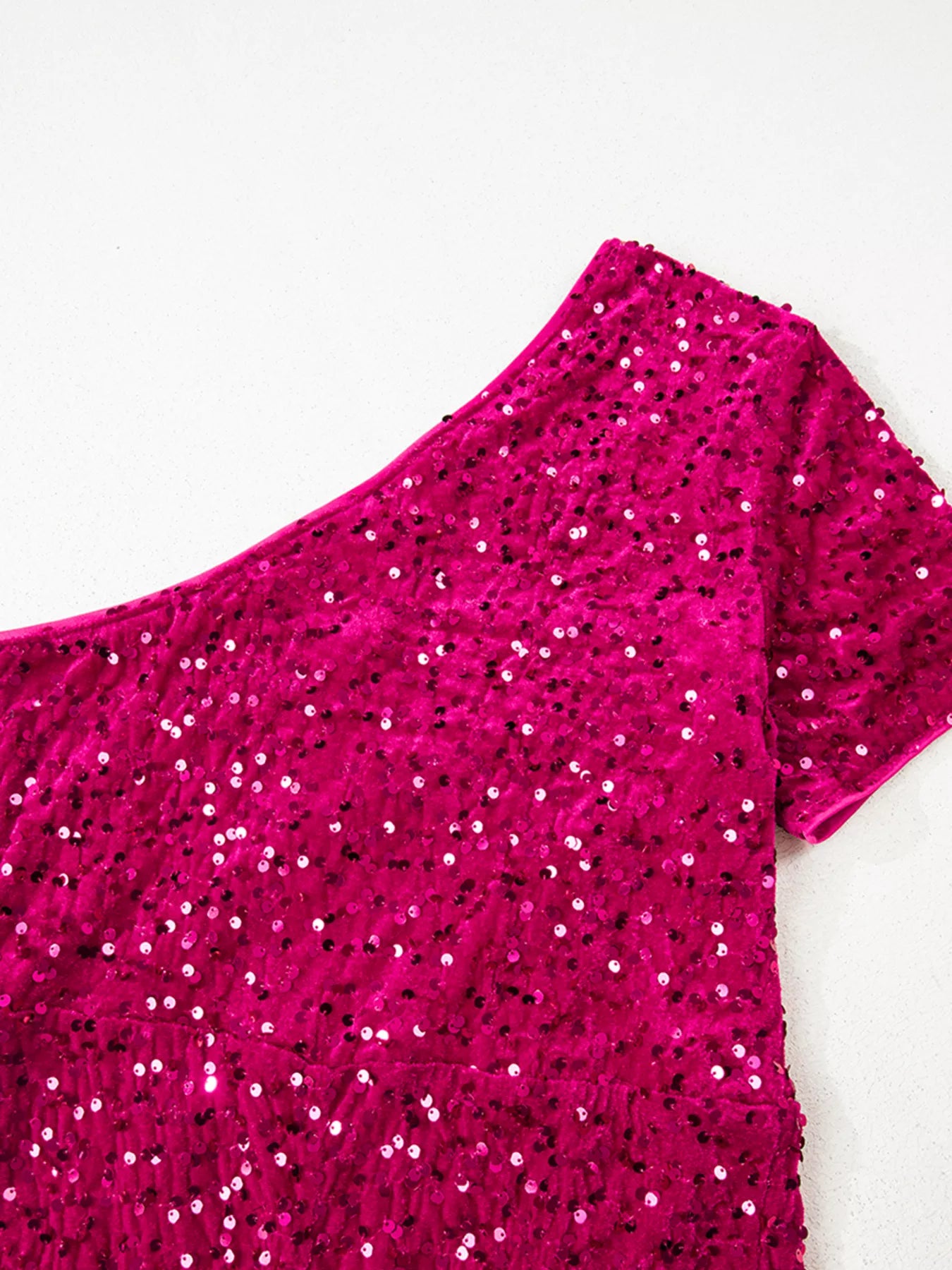 Glamorous Sequin One-Shoulder Evening Slit Dress
