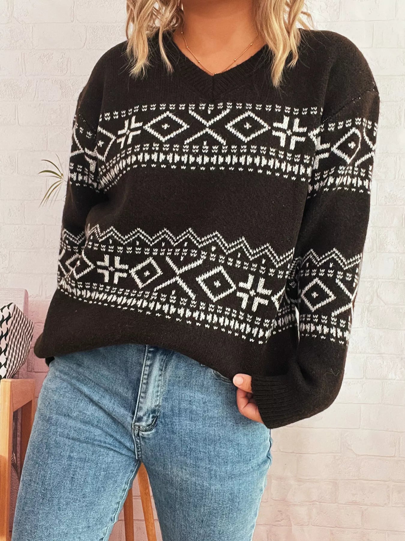 Geometric Print Dropped Shoulder Long Sleeve Sweater