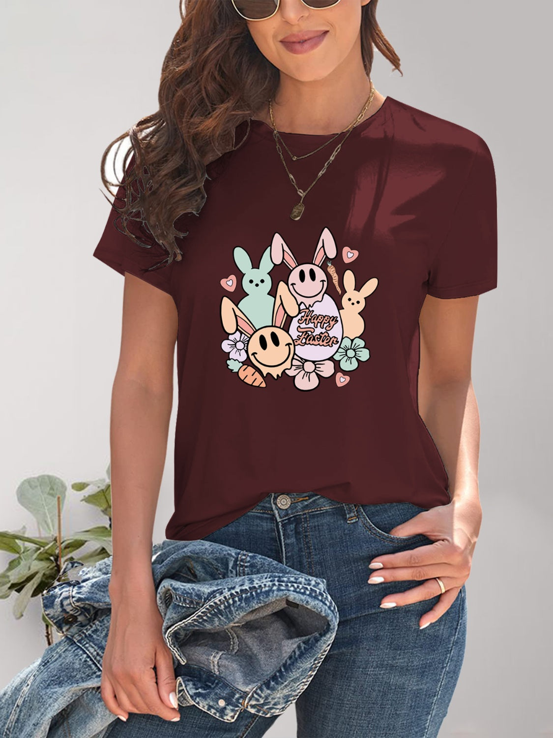 Graphic Round Neck T-Shirt - Casual & Comfortable Tee Burgundy