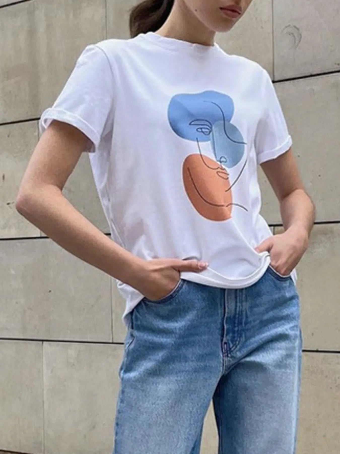 ArtMuse Abstract Face Graphic Round Neck T-Shirt