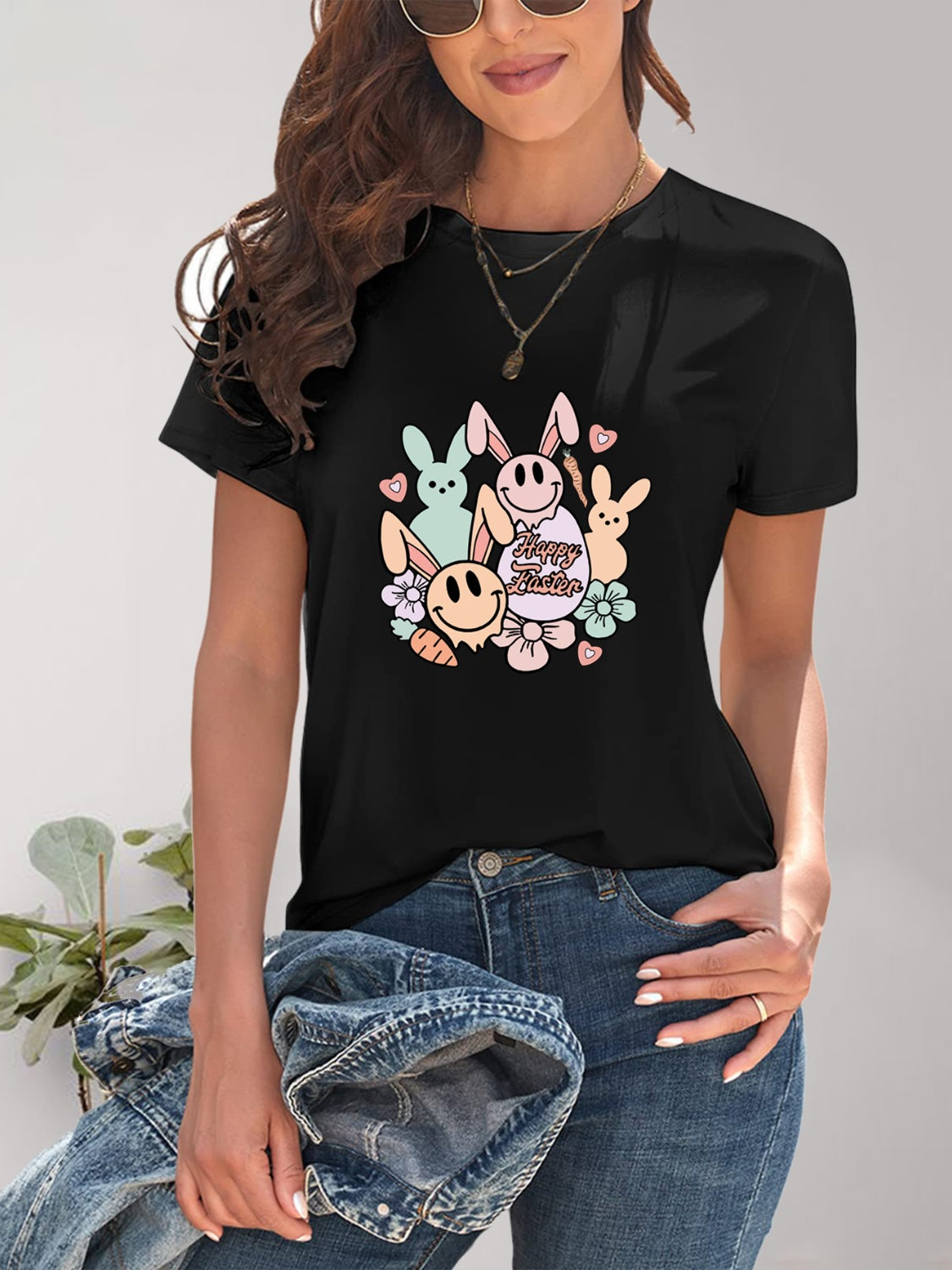 Graphic Round Neck T-Shirt - Casual & Comfortable Tee Black