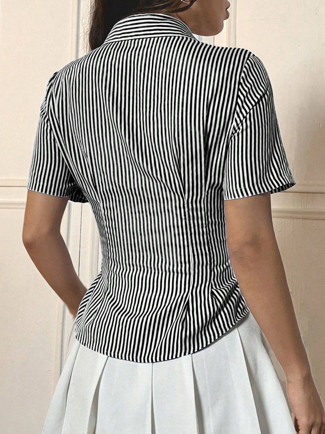 Button Down Short Sleeve Shirt - Versatile & Elegant