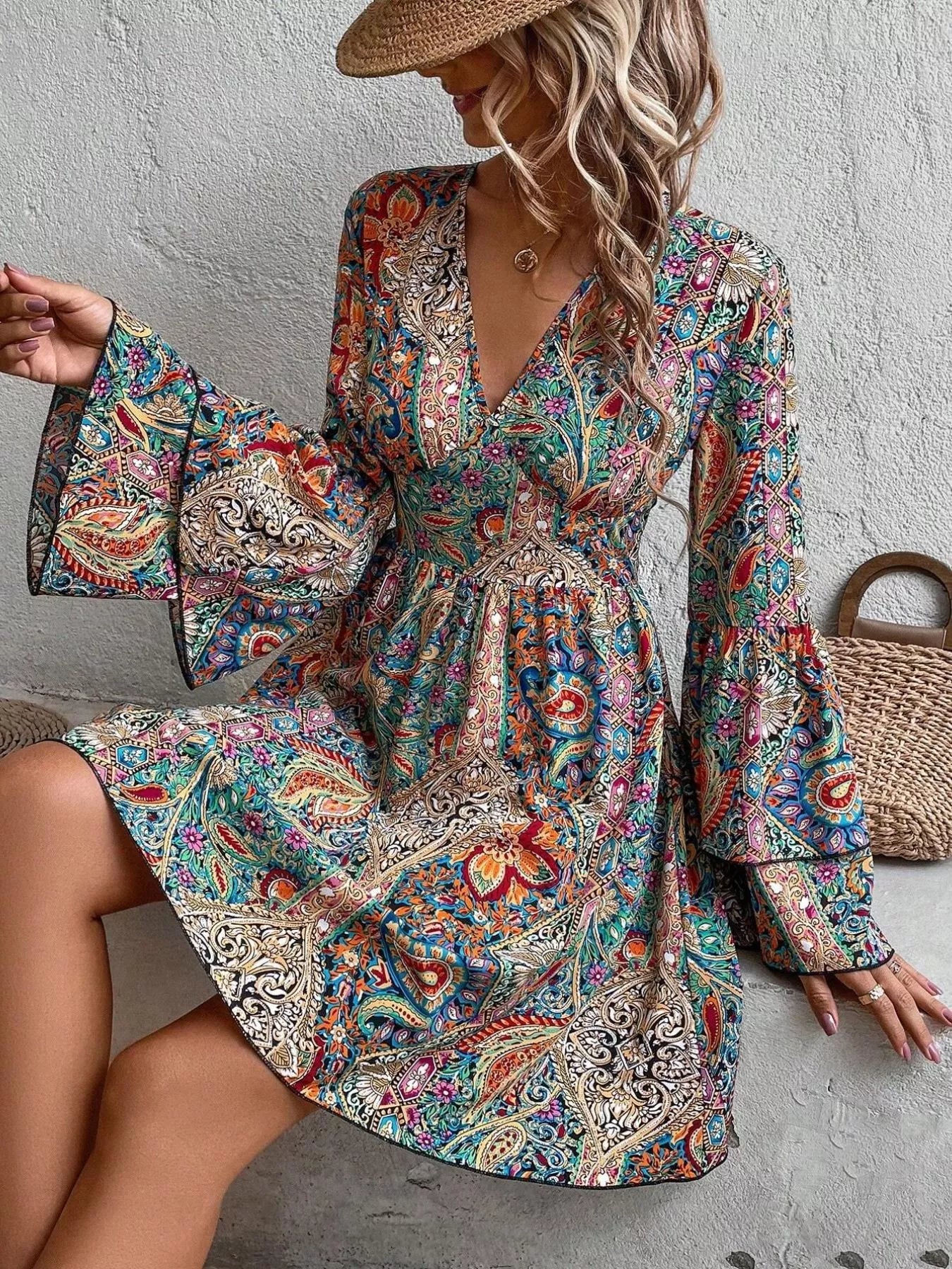 Paisley Print V-Neck Ruffled Flounce Sleeve Dress