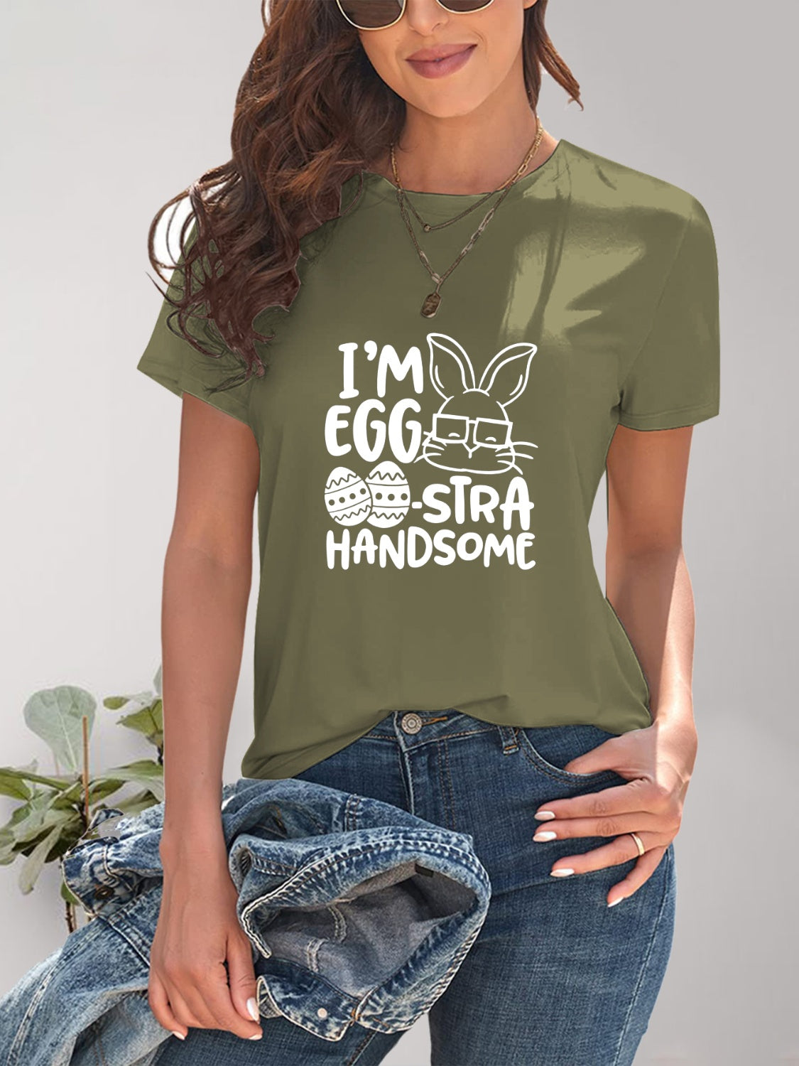 Graphic Round Neck T-Shirt - Stylish & Comfortable