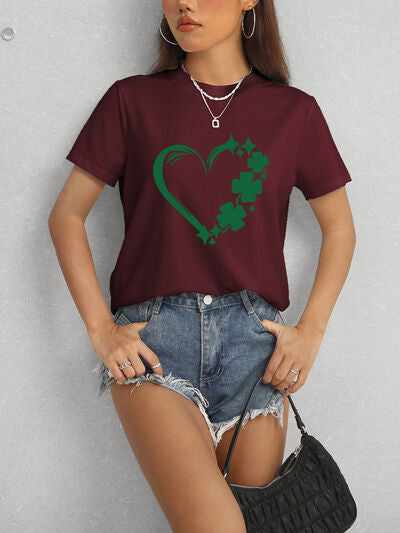 Heart Lucky Clover Comfort Fit T-Shirt - Stylish & Comfortable