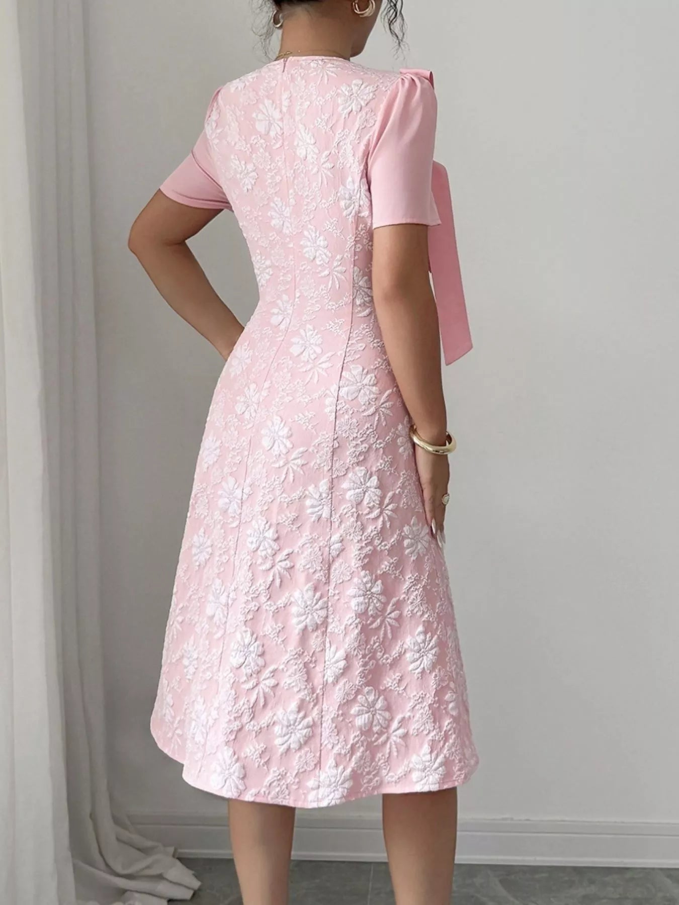 Bow Detail Square Neck Short Sleeve Midi Dress