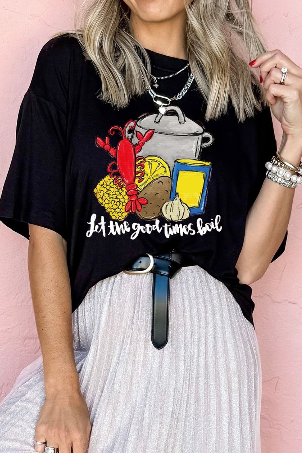 Graphic Round Neck Short Sleeve T-Shirt - Casual & Stylish Black