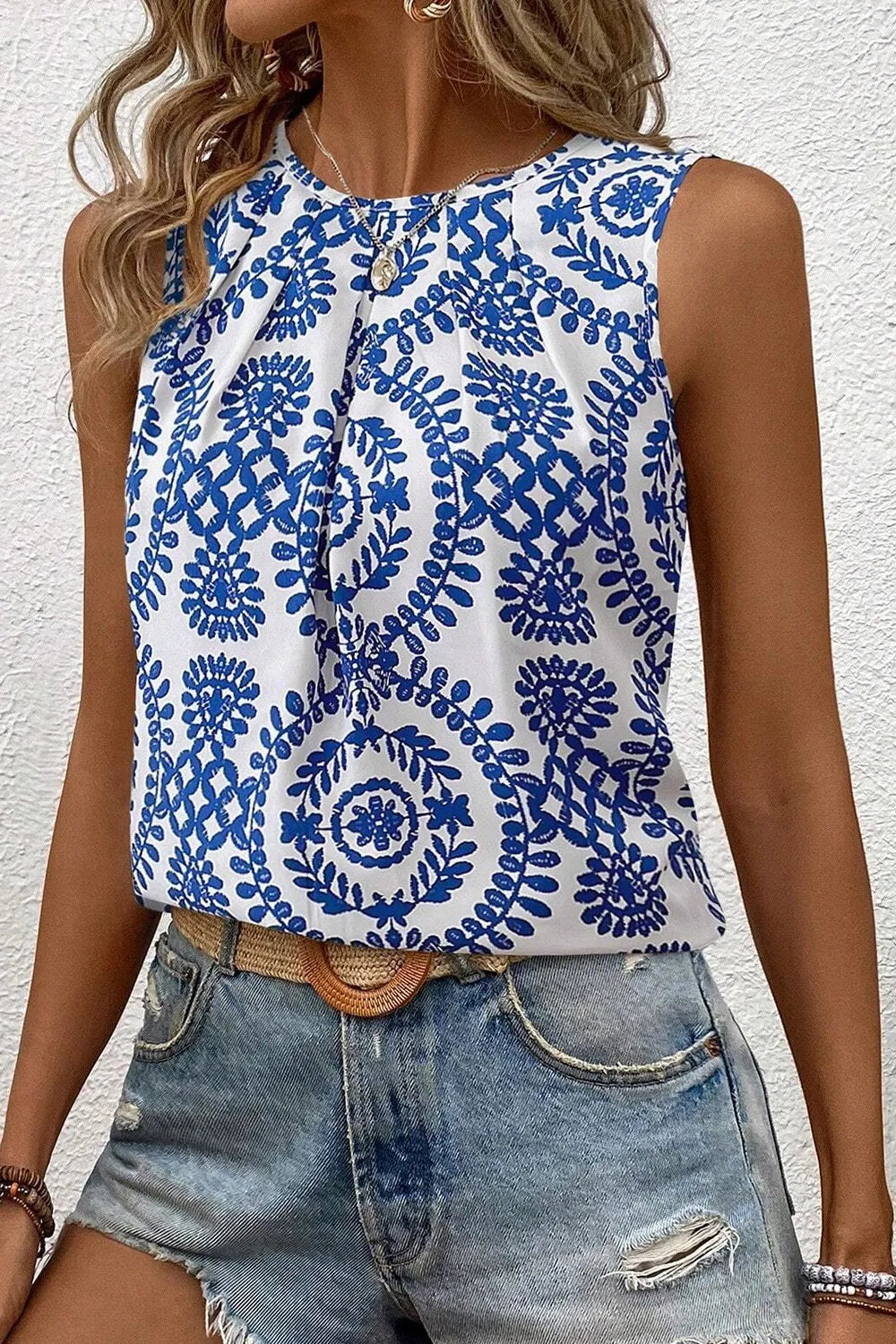 Printed Sleeveless Crew Neck Top - Lightweight Style Blue
