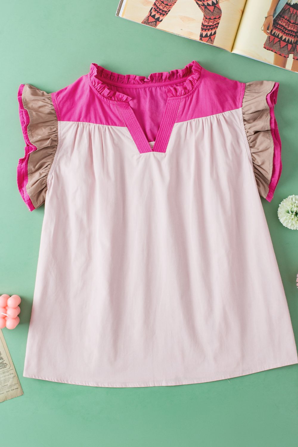 Color Block Ruffled Cap Sleeve Blouse - Chic & Stylish