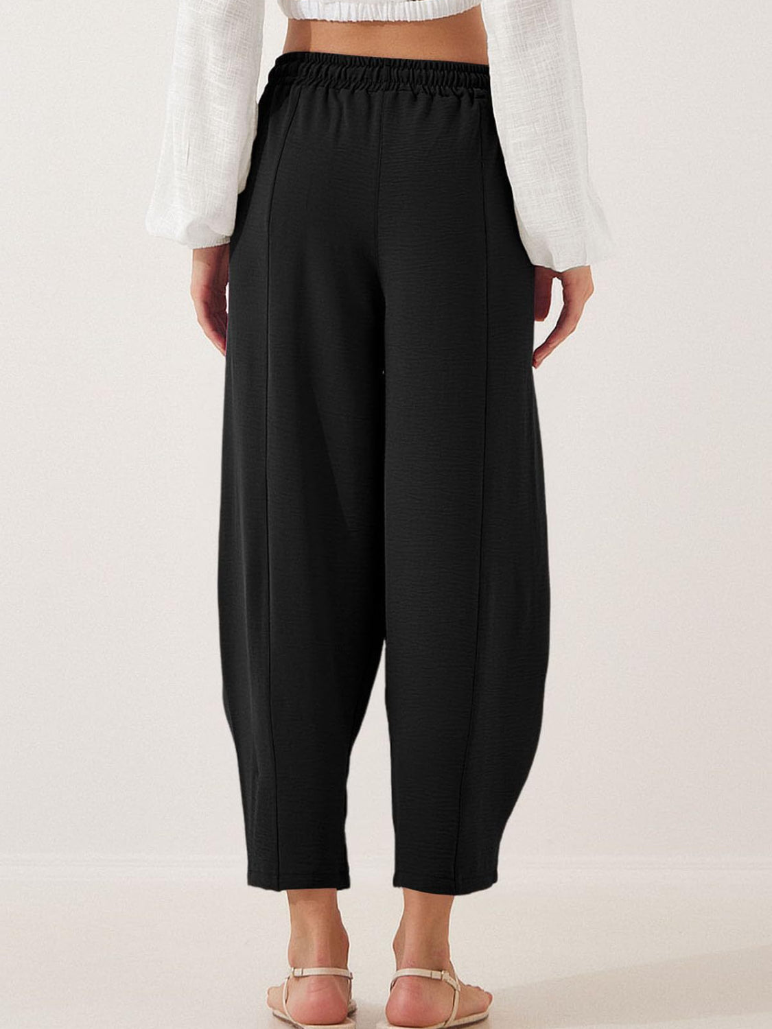 Cropped Joggers with Pockets - Full Size Fit