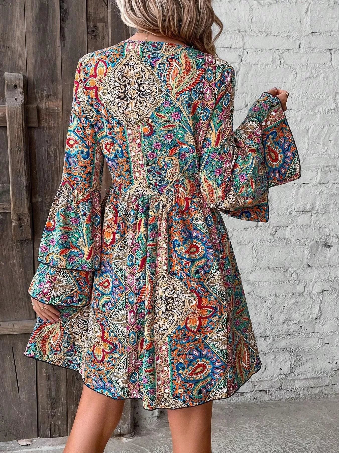 Paisley Print V-Neck Ruffled Flounce Sleeve Dress