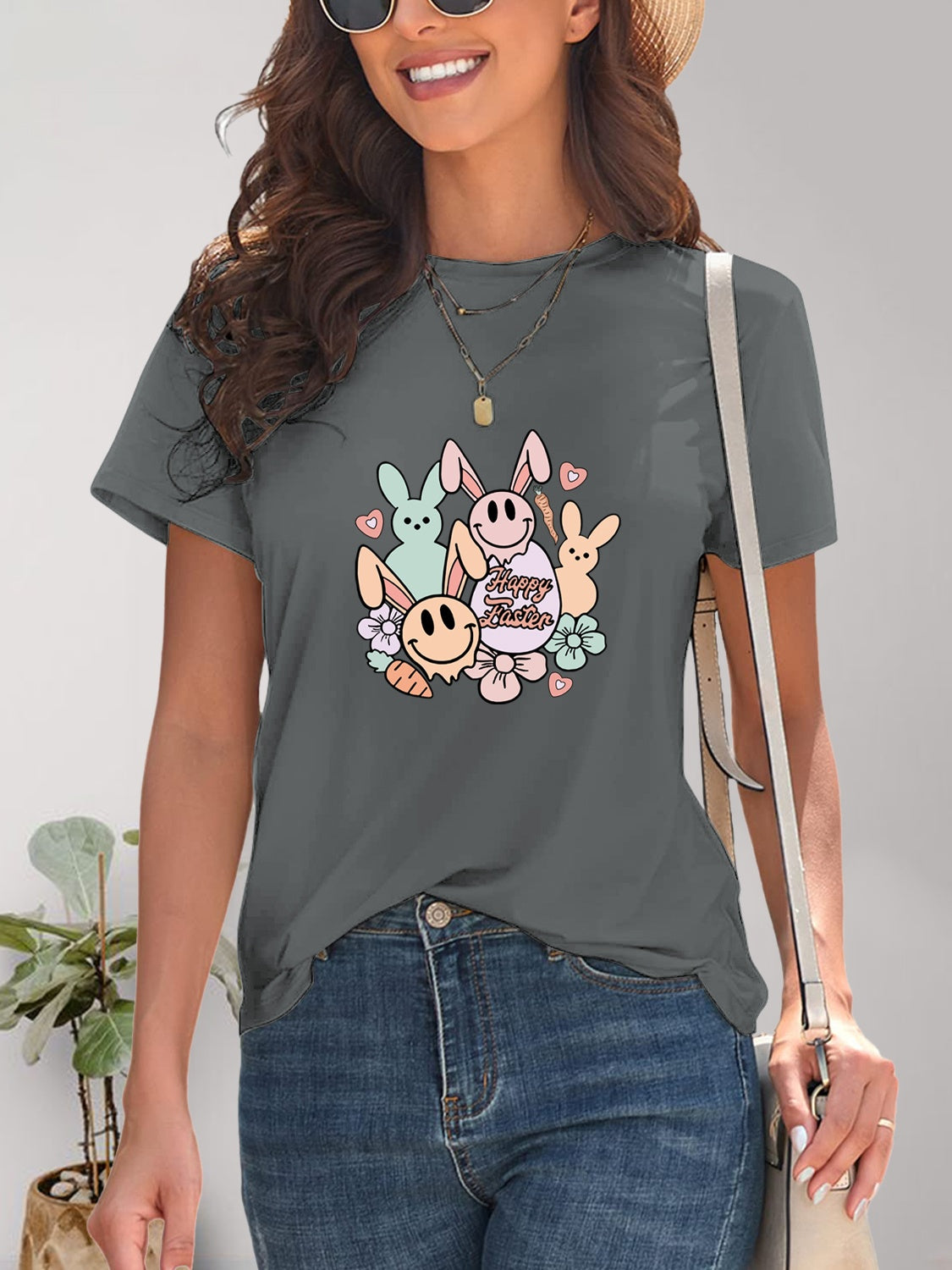 Graphic Round Neck T-Shirt - Casual & Comfortable Tee