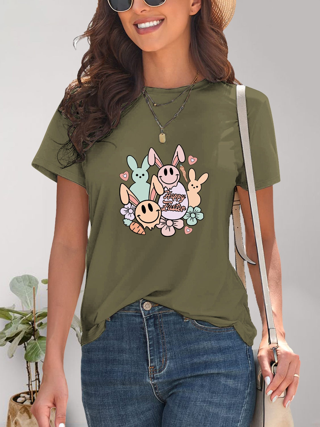 Graphic Round Neck T-Shirt - Casual & Comfortable Tee