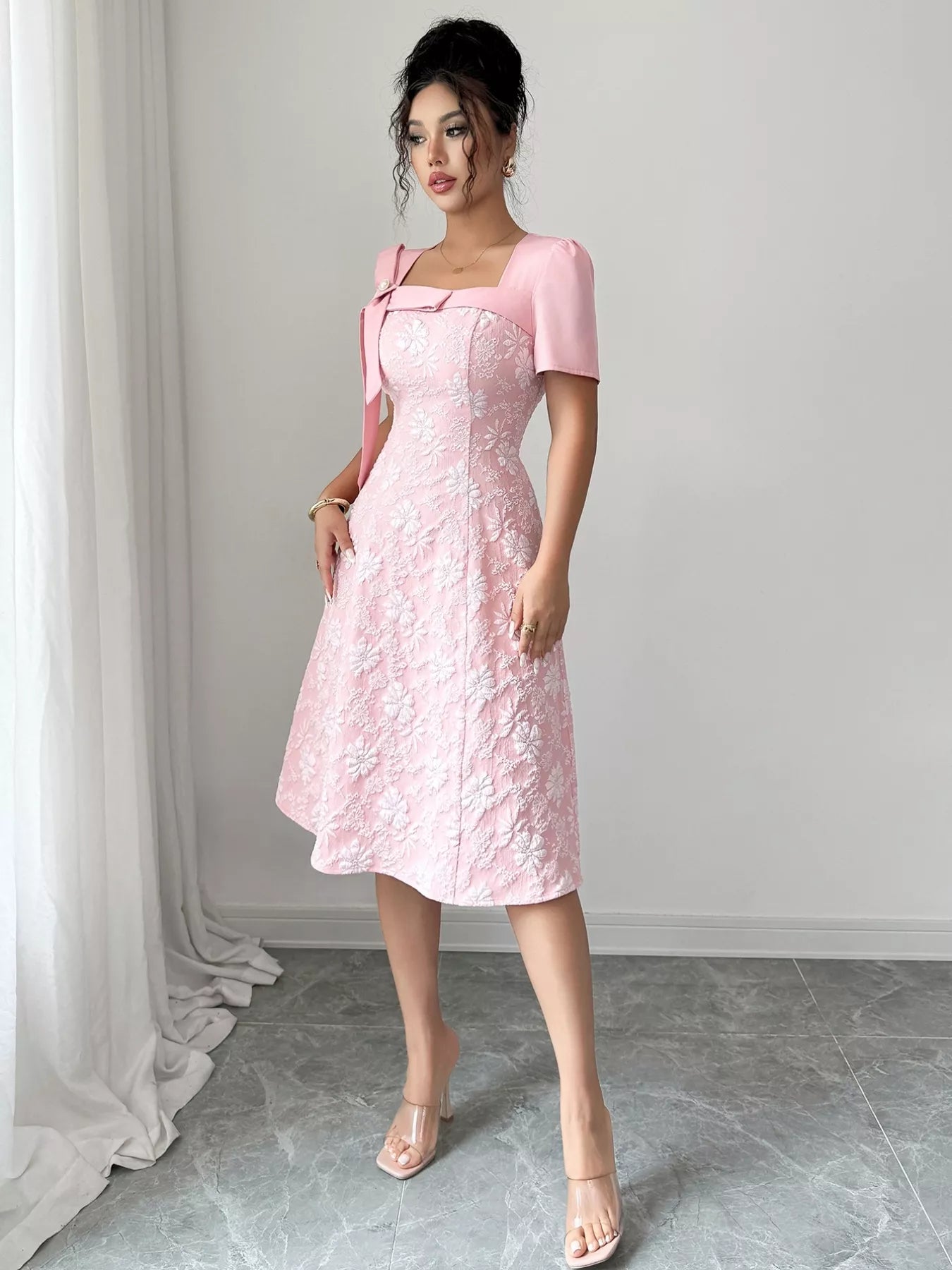 Bow Detail Square Neck Short Sleeve Midi Dress