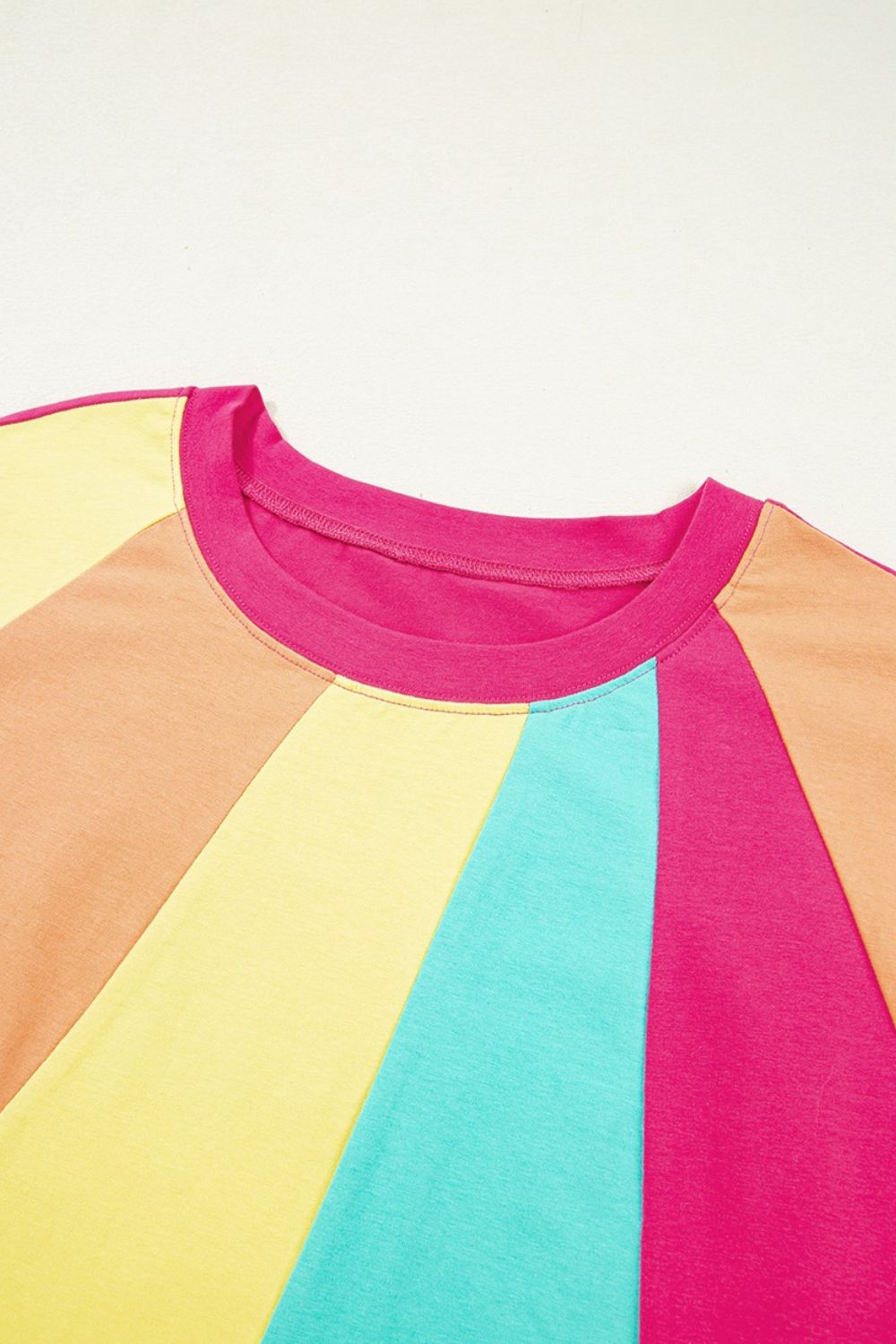 Frill Color Block Loose Fit T-Shirt - Casual & Trendy