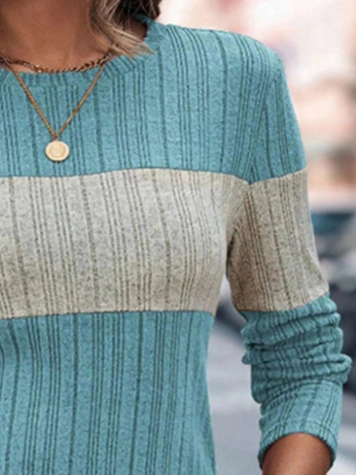 Color Block Round Neck Long Sleeve Sweater – Cozy & Stylish for Fall