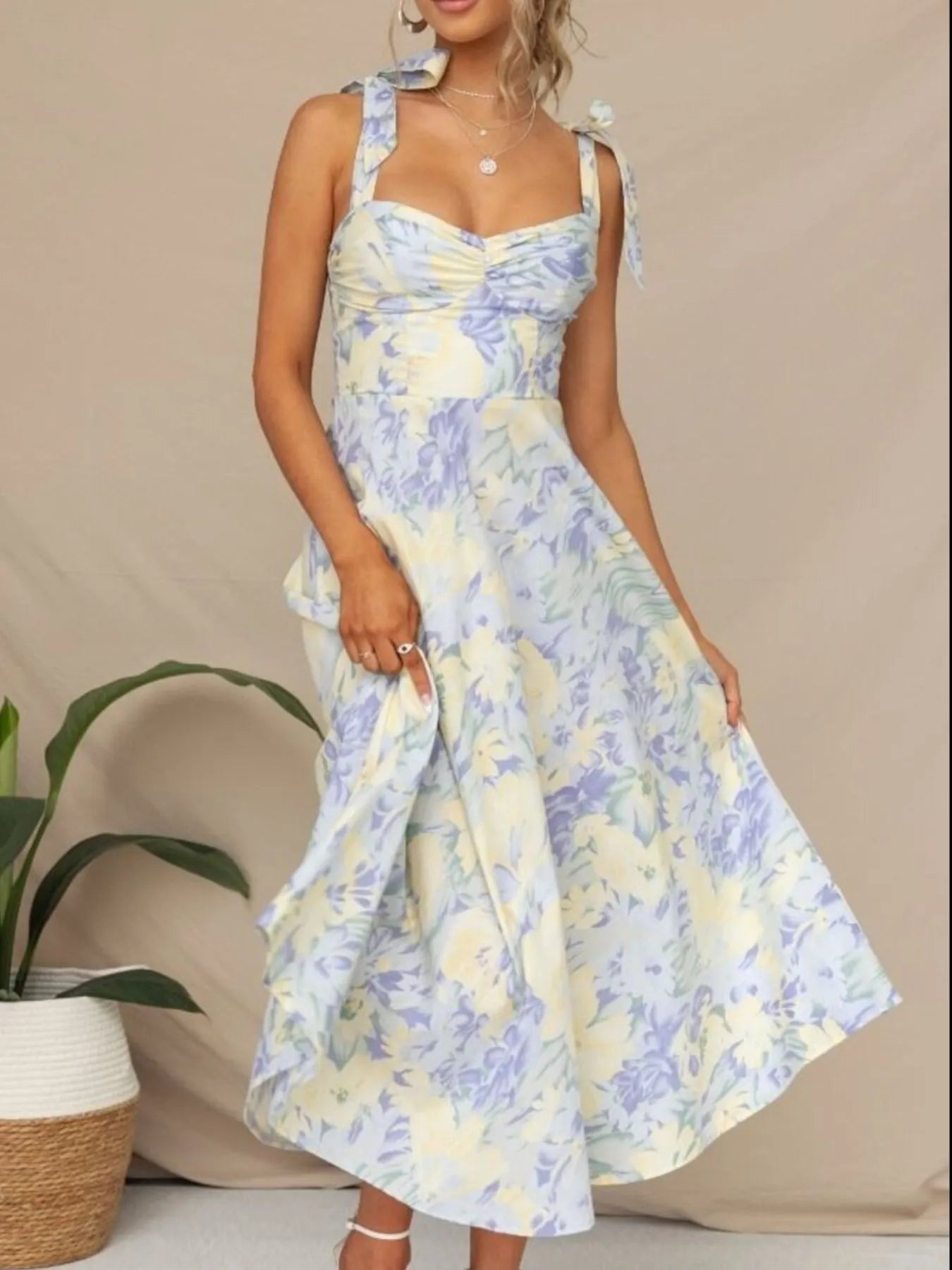 Floral Tie-Strap Sweetheart Neck Midi Dress – Elegant Summer Sleeveless Dress