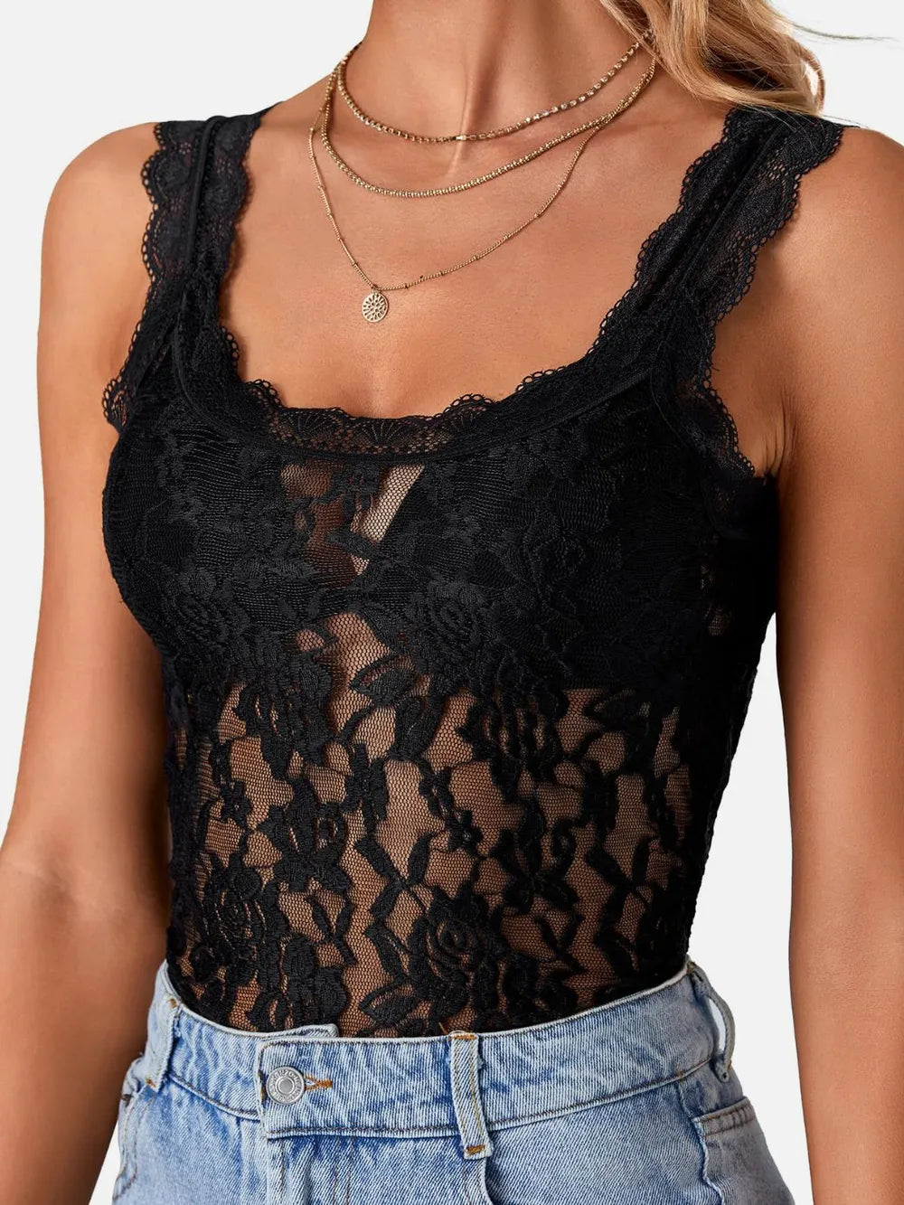 Delicate Lace Scoop Neck Tank Top Black