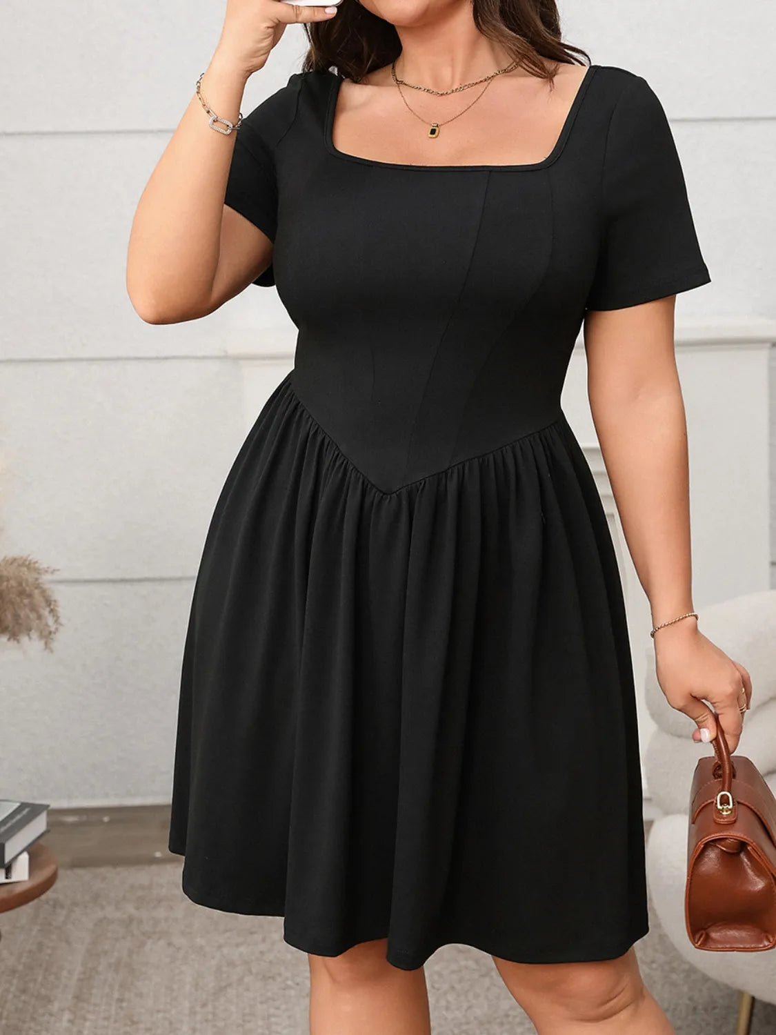 Plus Size Square Neck Short Sleeve Mini Dress – Comfortable & Chic