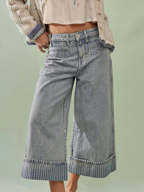 Wide-Leg Cropped Pocketed Jeans Light Blue