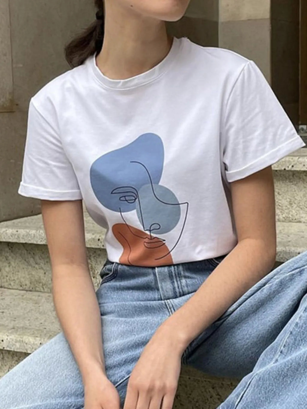 ArtMuse Abstract Face Graphic Round Neck T-Shirt