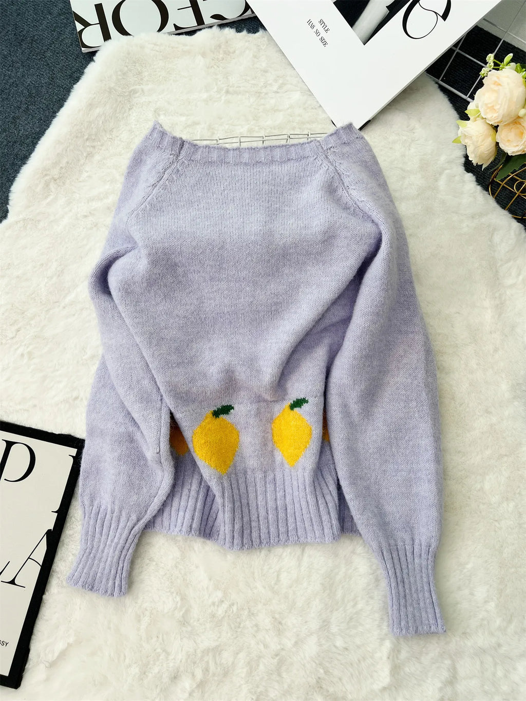 Chic Lemon Pattern Button-Up Cardigan – Playful Knitwear for Everyday Style