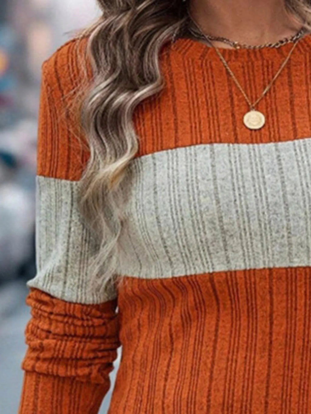 Color Block Round Neck Long Sleeve Sweater â€“ Cozy & Stylish for Fall