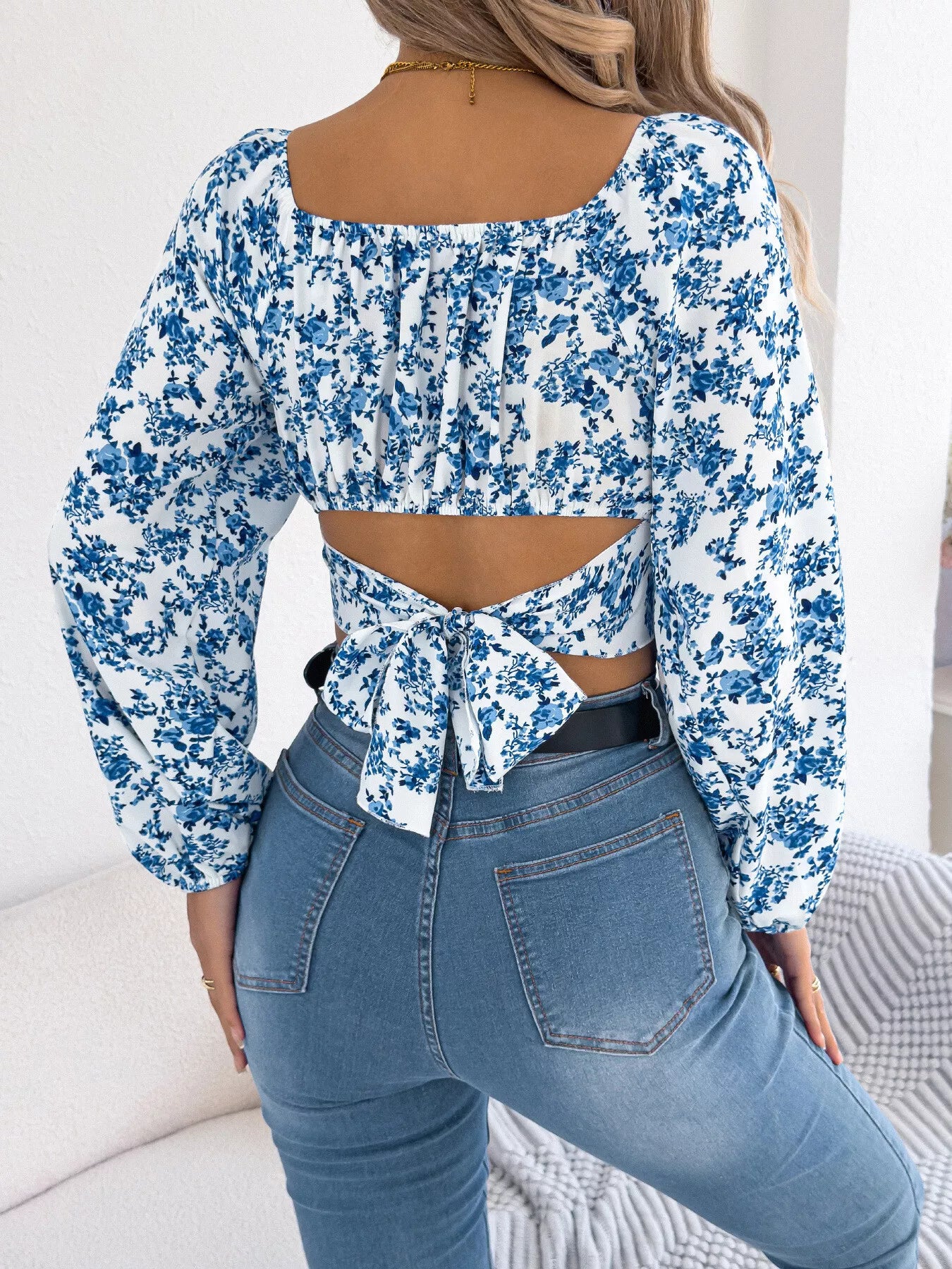 Floral Square Neck Ruched Crop Blouse with Balloon Sleeves