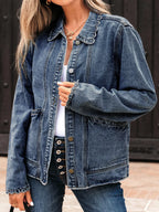 Stylish Scallop Trim Collar Denim Jacket with Patched Pockets