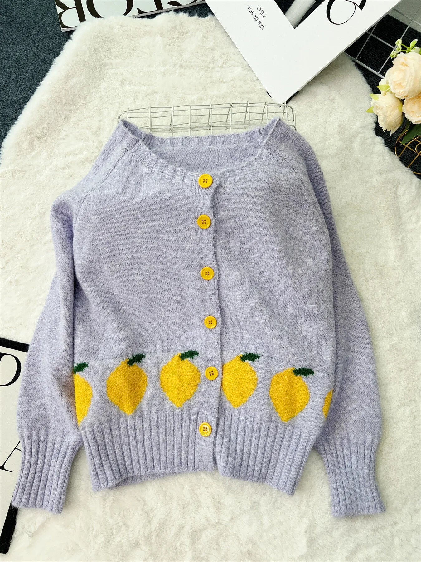 Chic Lemon Pattern Button-Up Cardigan – Playful Knitwear for Everyday Style