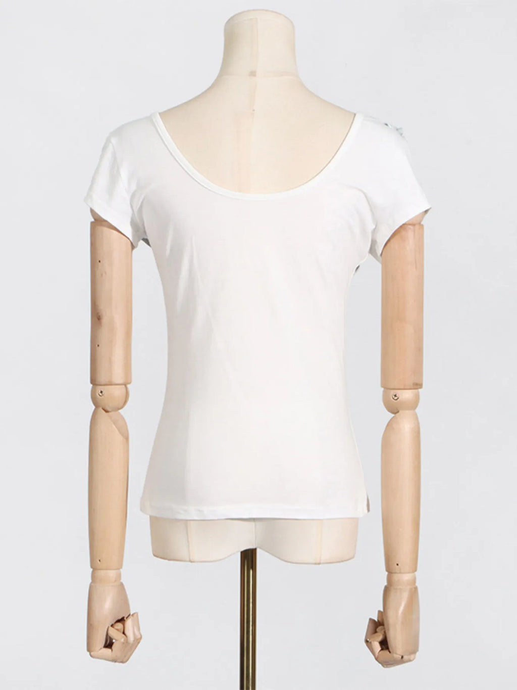 Elegant Ruffled Round Neck Short Sleeve Top