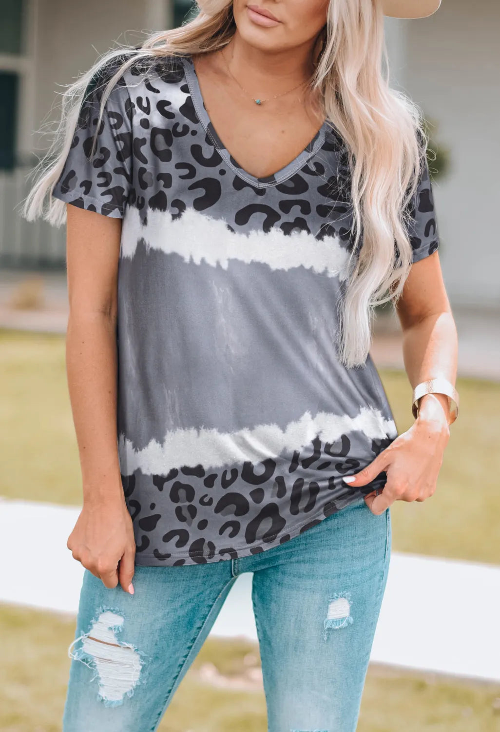 Leopard Print V-Neck Short Sleeve T-Shirt Cloudy Blue