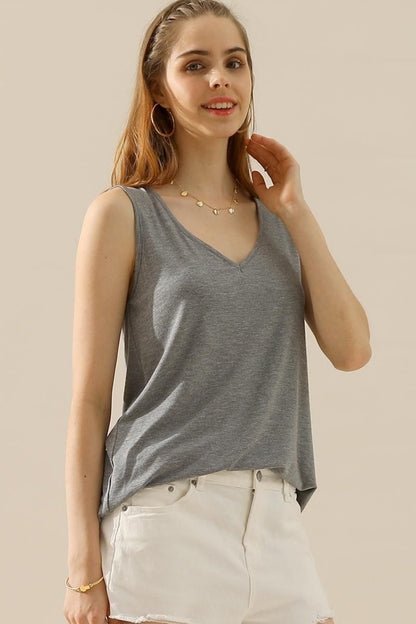 Ninexis V-Neck Curved Hem Tank - Full Size Gray