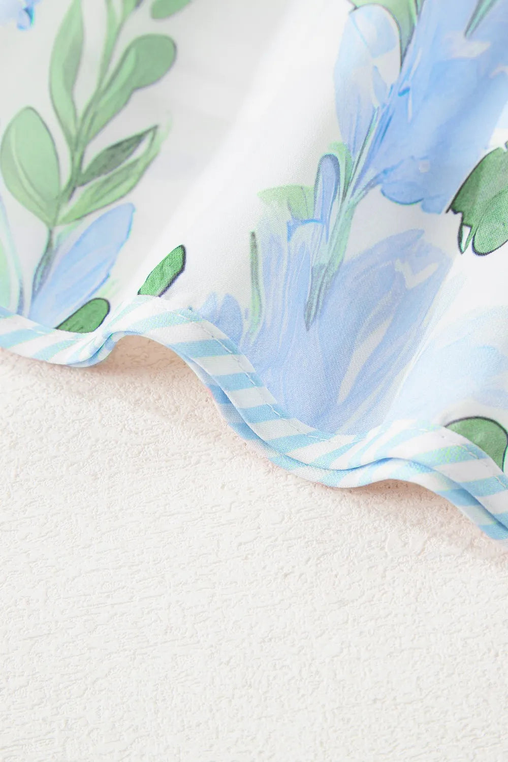 Floral Contrast Edge Mini Dress - Ruffled Short Sleeve Summer Look