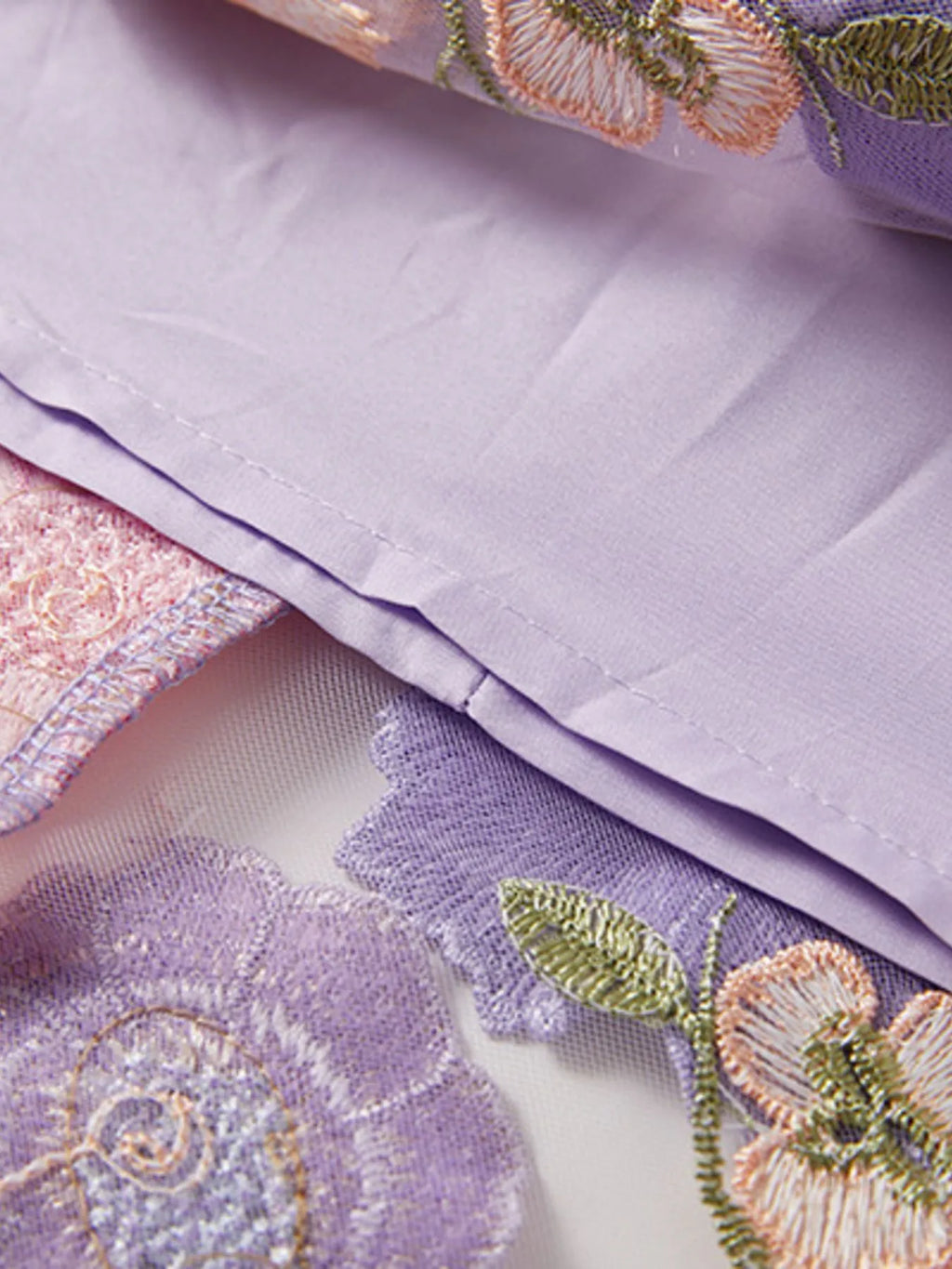 Embroidered Mesh Overlay Maxi Dress – Lined Evening Wear with Zipper Closure