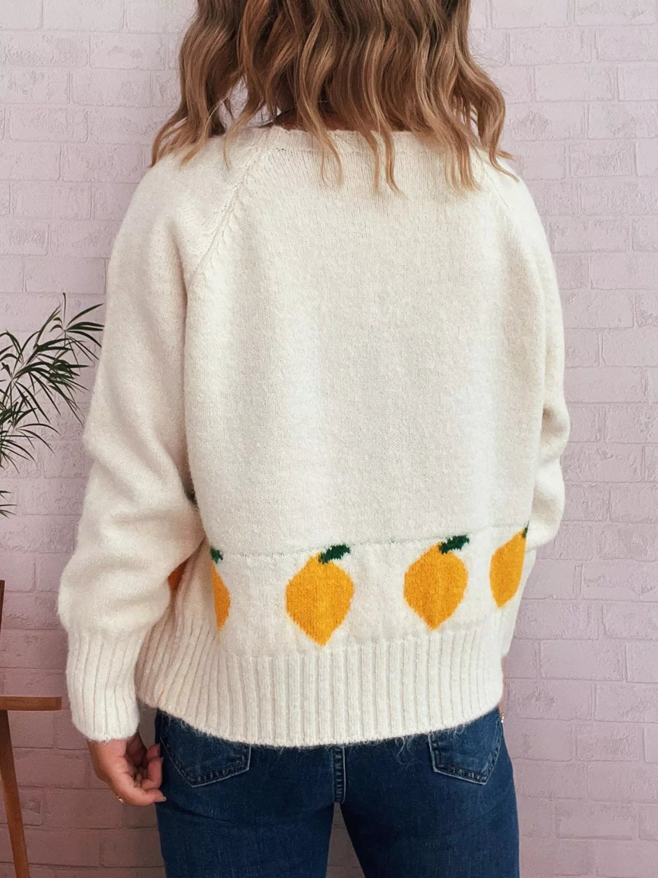 Chic Lemon Pattern Button-Up Cardigan – Playful Knitwear for Everyday Style