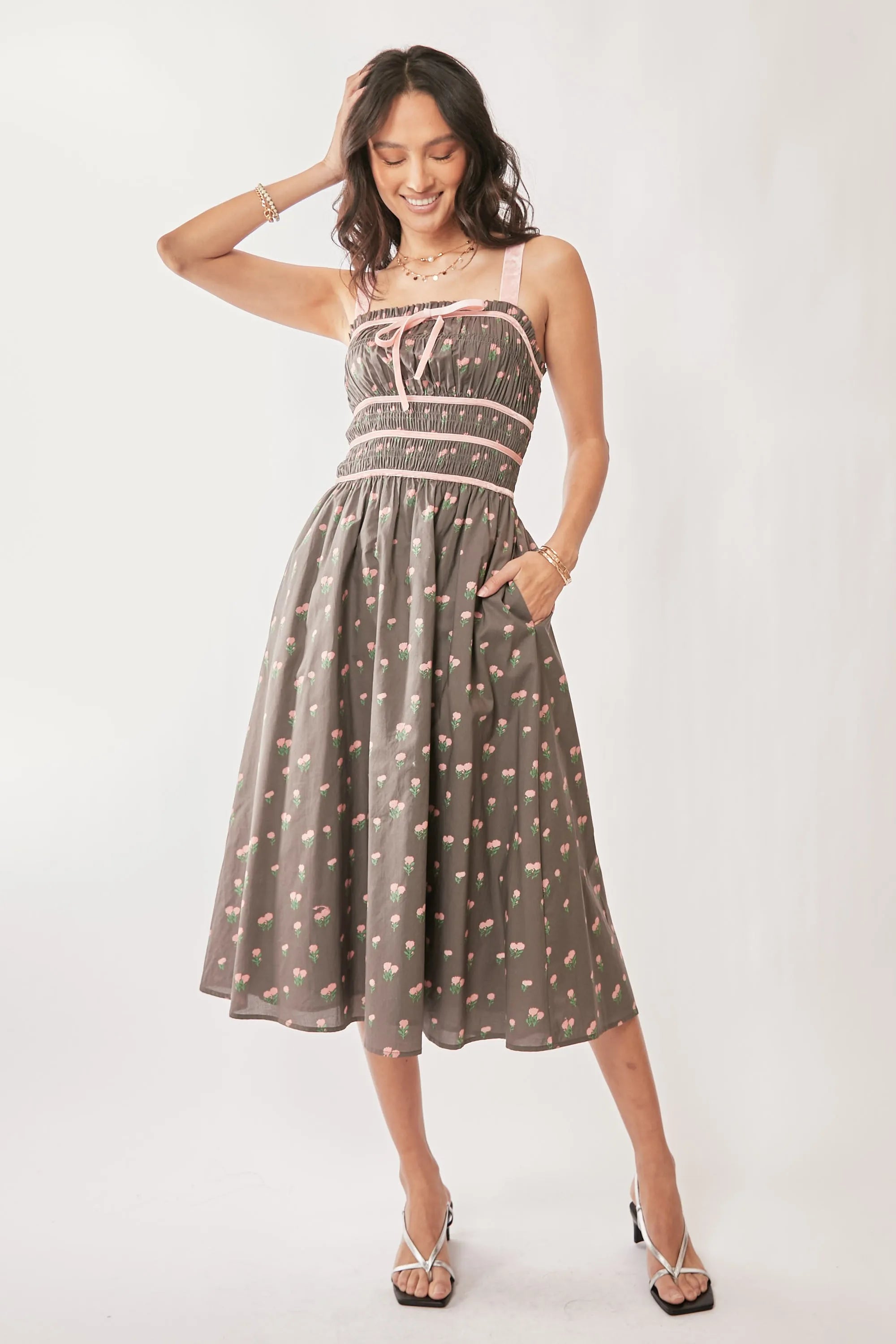 Davi & Dani Contrast Velvet Tape Smocking Bodice Midi Dress Mocha