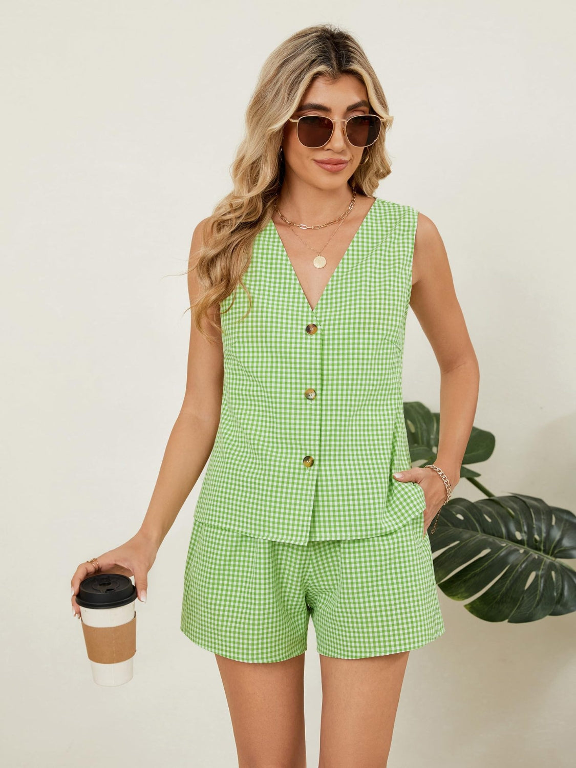 Plaid V-Neck Sleeveless Top & Shorts Set - Stylish Two-Piece Outfit Green