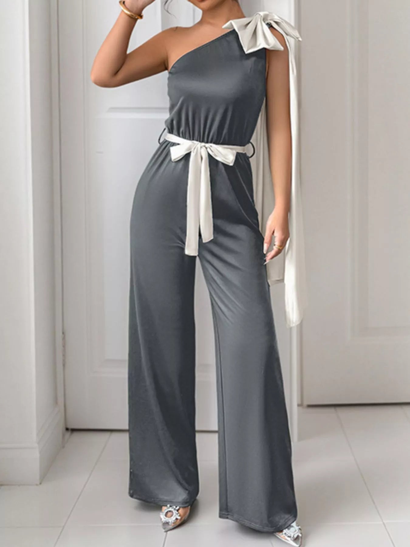 One-Shoulder Bowknot Wide-Leg Belted Jumpsuit Gray