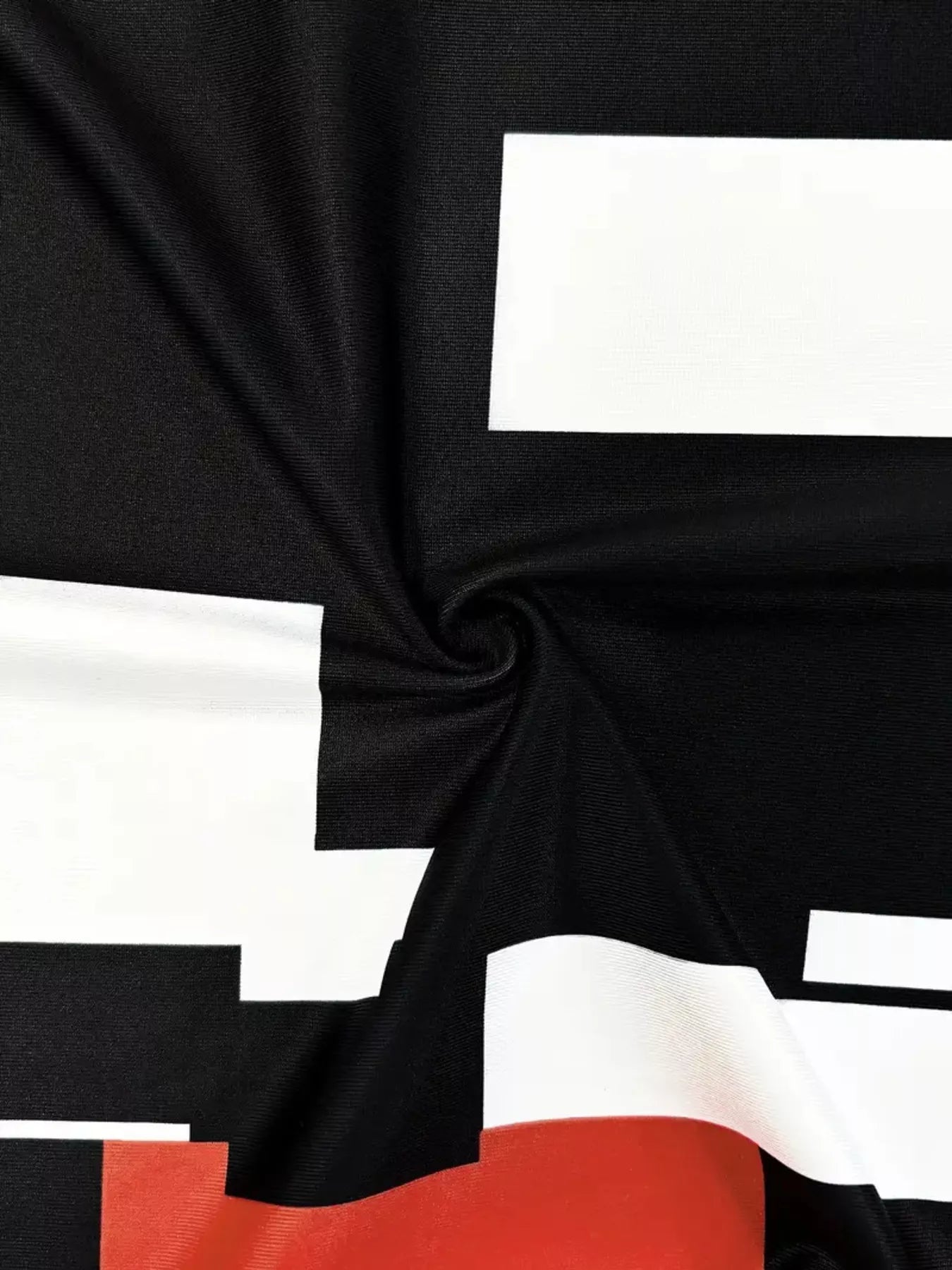 GeoMuse Pocketed Maxi Dress with Long Sleeves