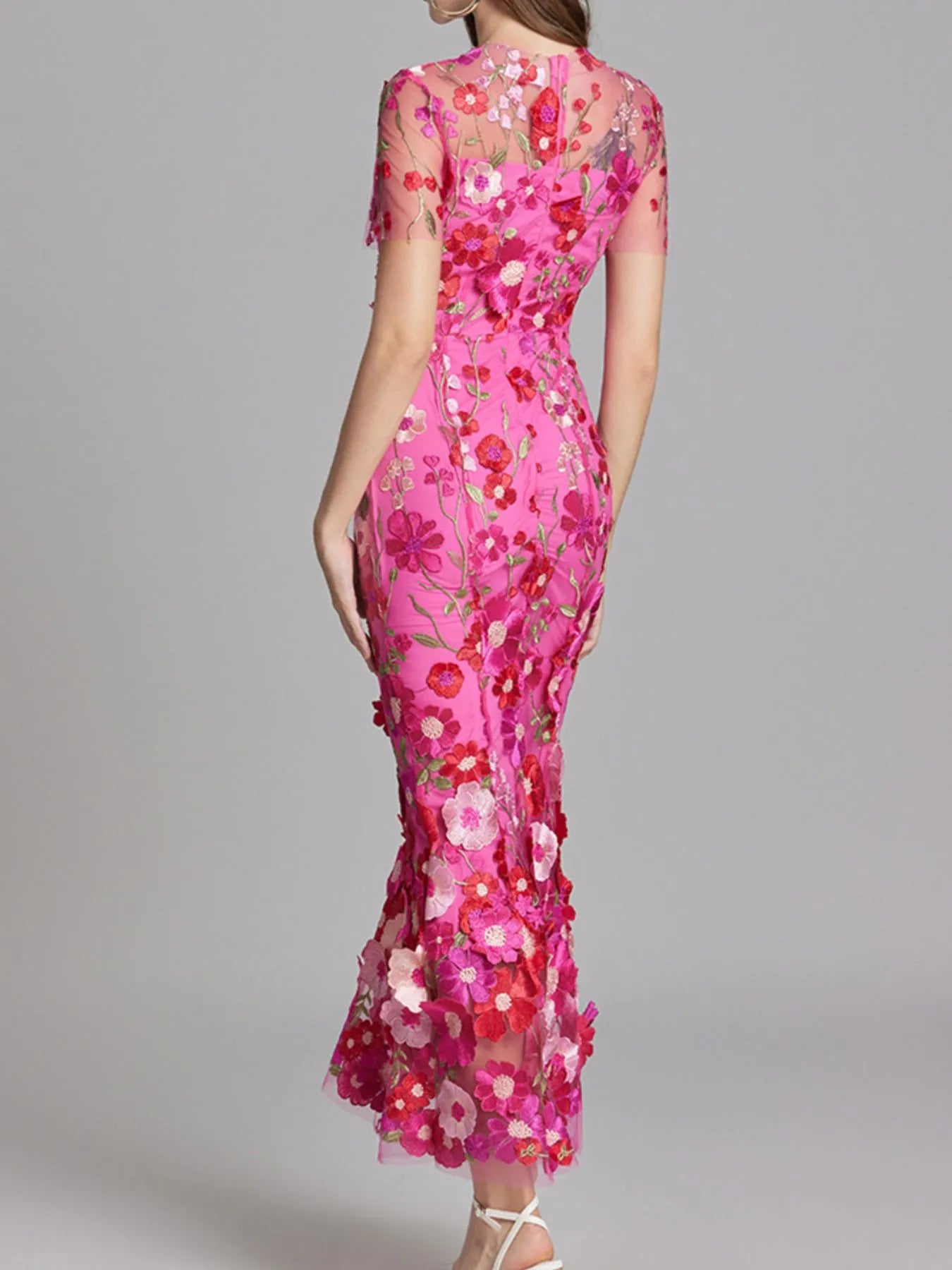 Embroidered Mesh Overlay Maxi Dress – Lined Evening Wear with Zipper Closure