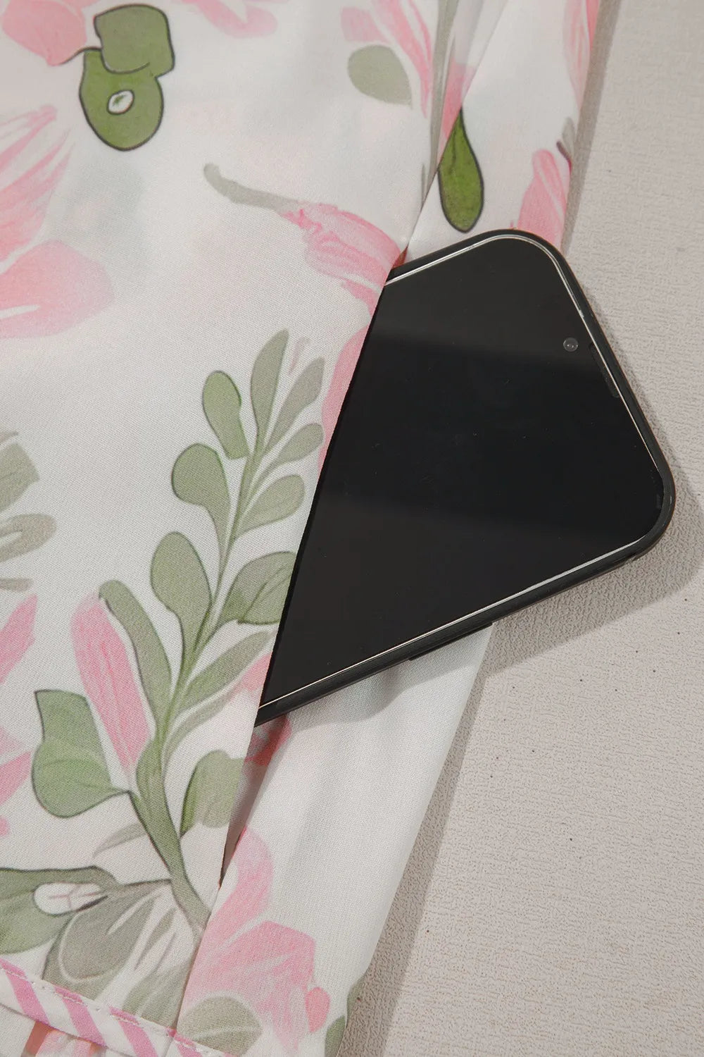 Floral Contrast Edge Mini Dress - Ruffled Short Sleeve Summer Look