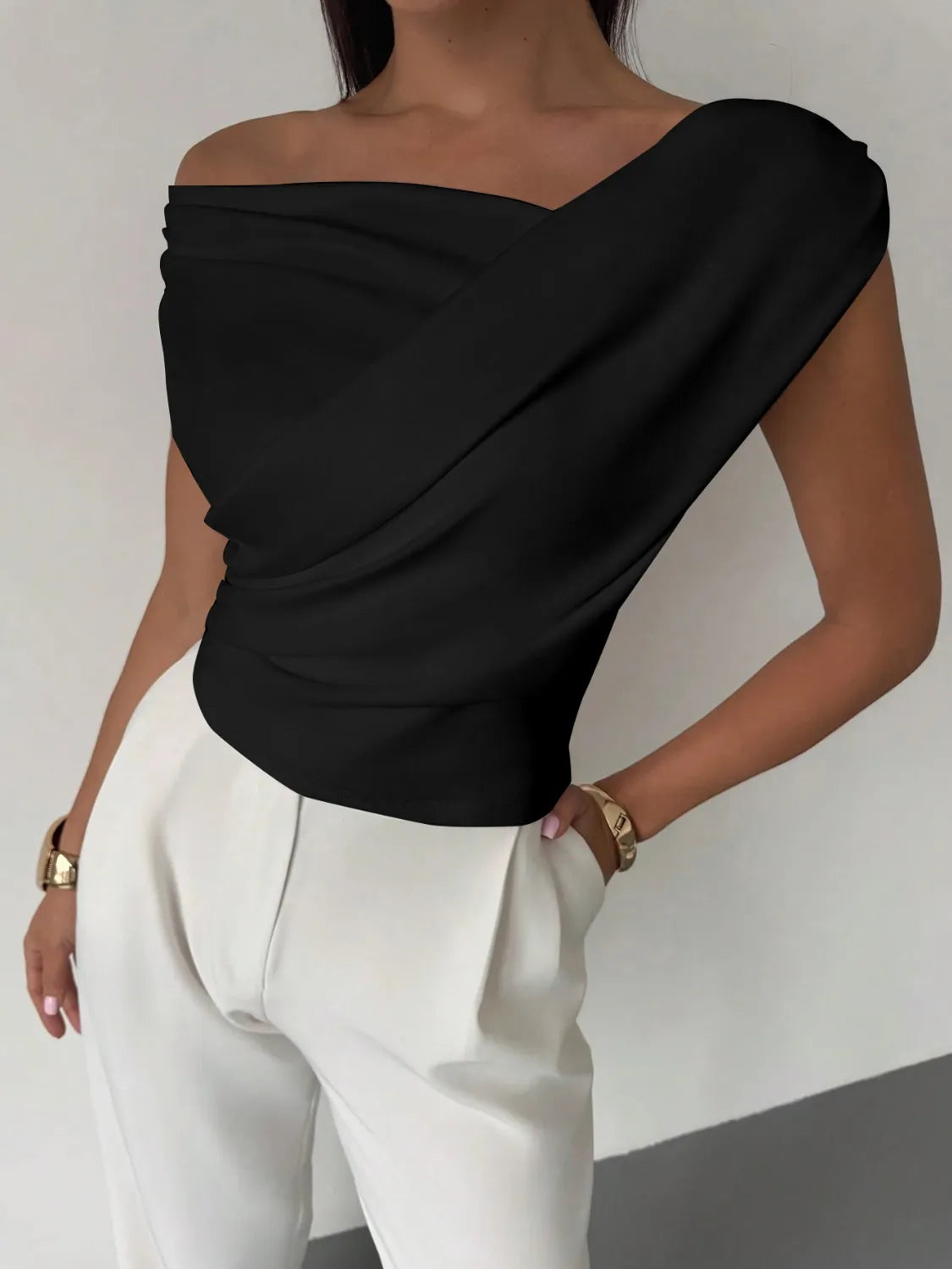 Asymmetrical Ruched Short Sleeve Top