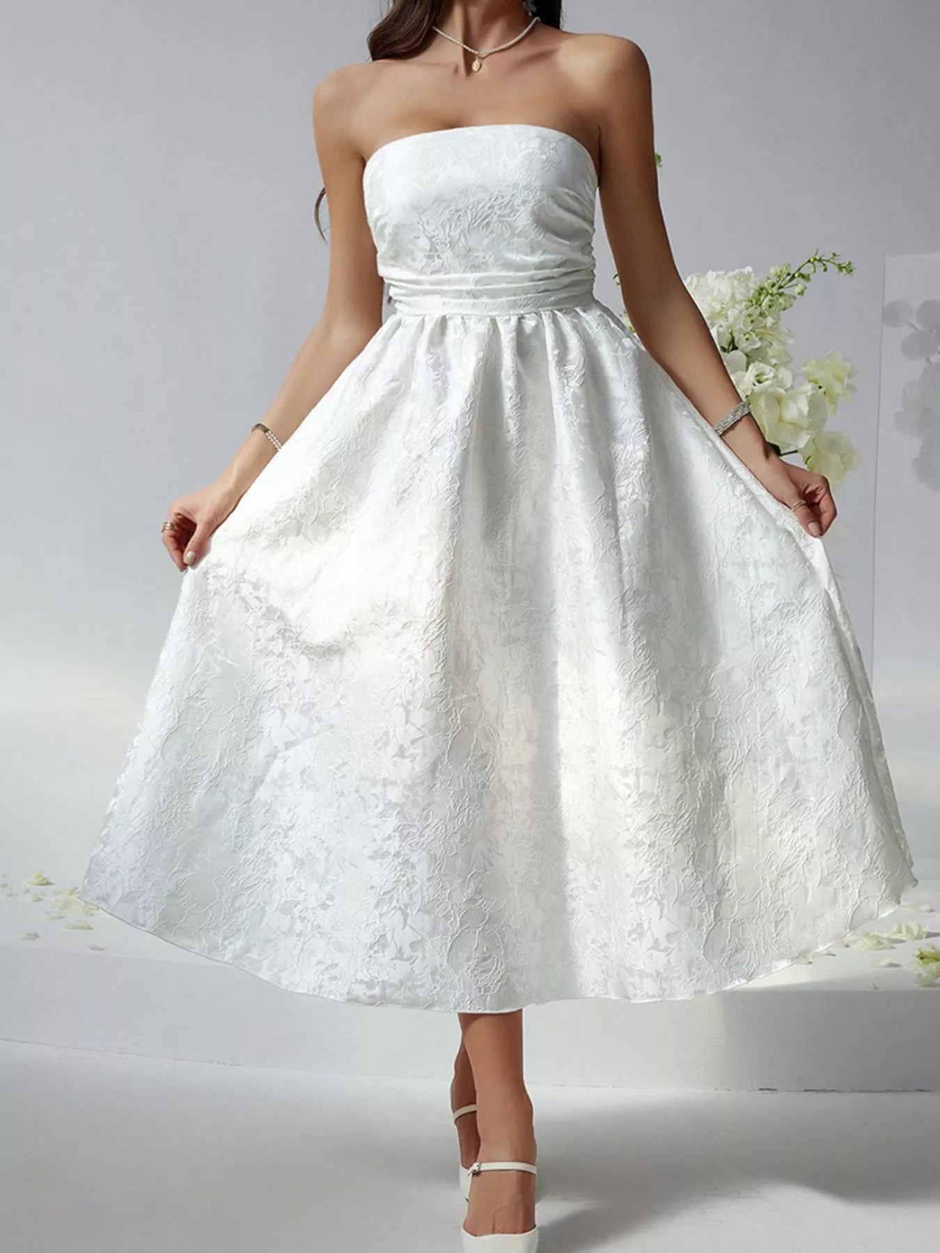 Lace-Up Strapless Tube Midi Dress