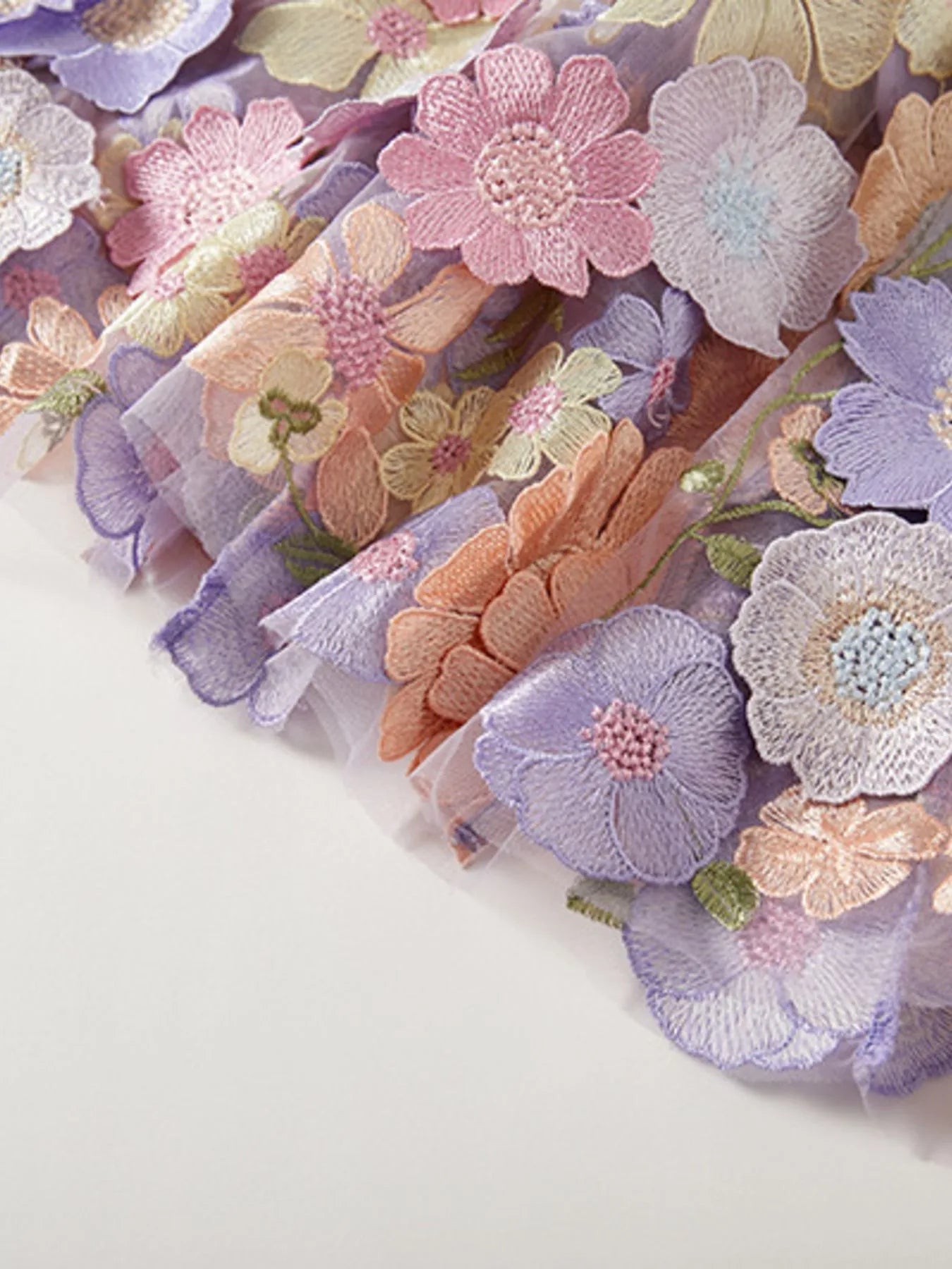 Embroidered Mesh Overlay Maxi Dress – Lined Evening Wear with Zipper Closure